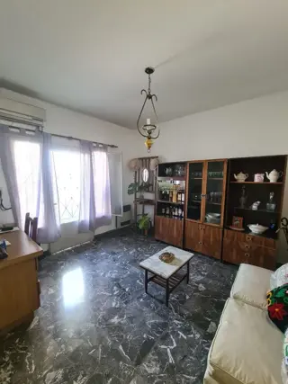 VENTA DE CASA TRES AMB. foto 2