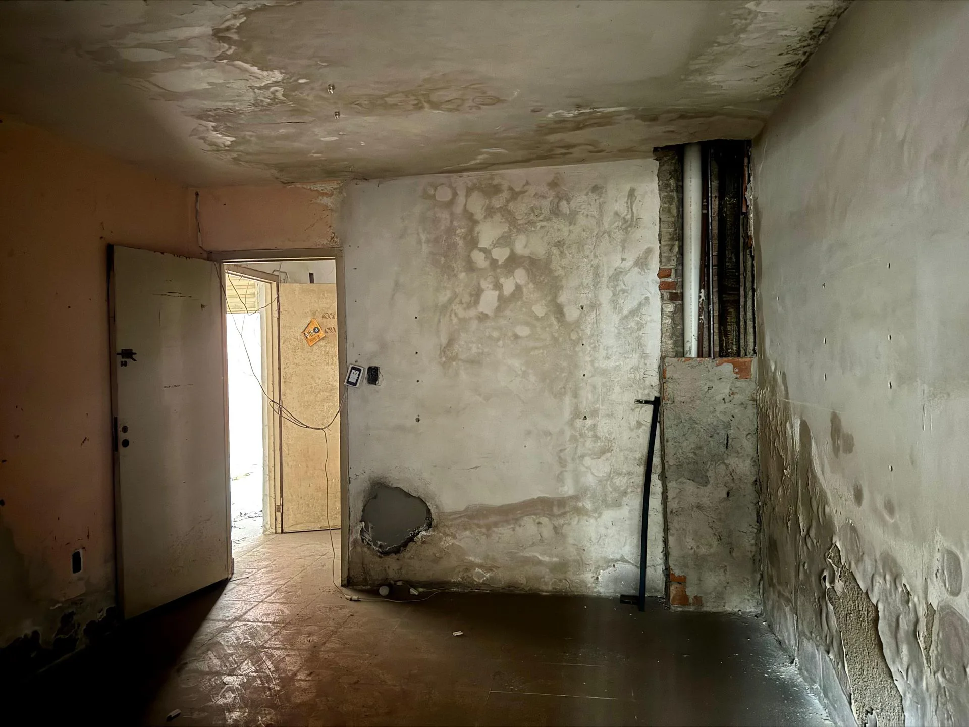VENTA CASA A REFACCIONAR ZONA PZTA MITRE foto 5