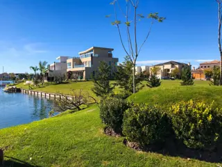 Inmejorable propiedad en Cabos del lago, Nordelta. foto 2