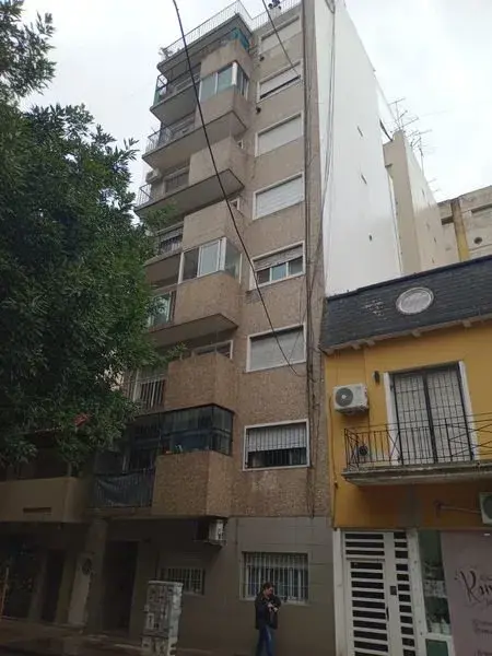 2 AMBIENTES EN HUMAHUACA 4317 PISO 1 ALMAGRO