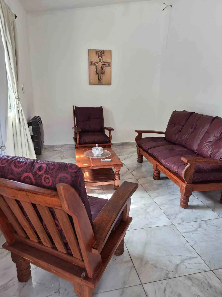 Amplia casa 3 dormitorios, Zona Sur - SL Capital foto 2
