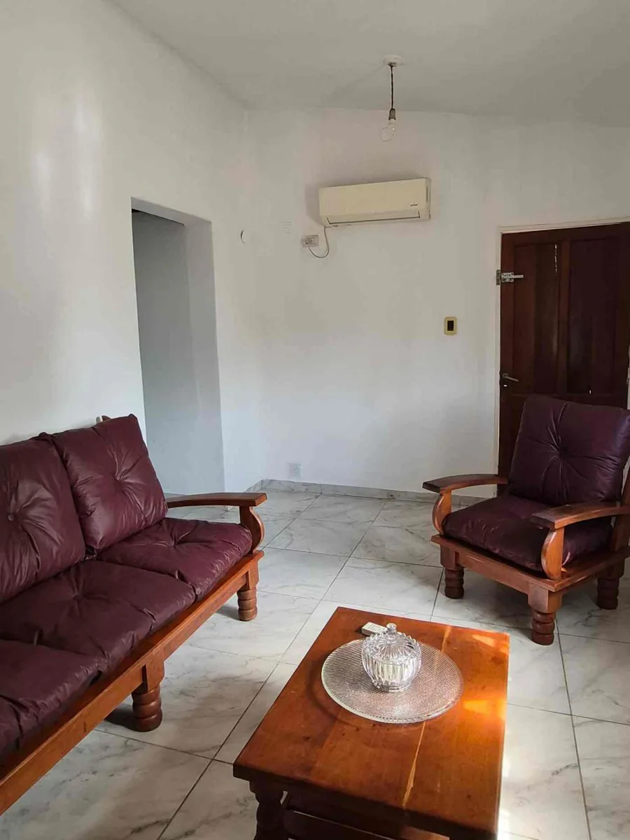 Amplia casa 3 dormitorios, Zona Sur - SL Capital foto 3
