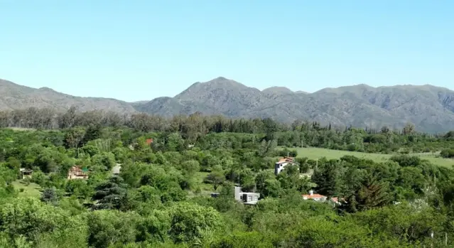 LOTEO EN MOLINARI - COSQUIN. TRANQUILIDAD. VISTA PANORÁMICA. NATURALEZA. LOTES CON ESCRITURA Y SERVICIOS