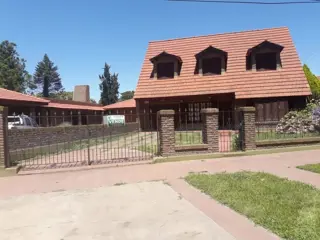 VENTA CHALET DE CATEGORIA foto 2