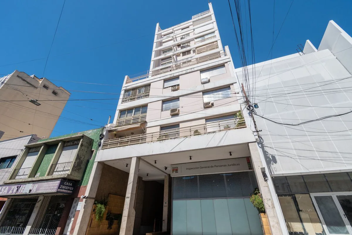 Excelente piso 3 dorm. en Venta San Jerónimo 2500 foto 2