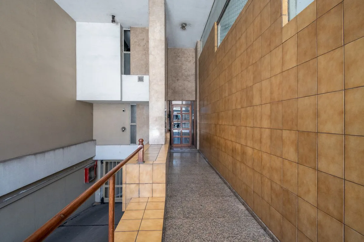 Excelente piso 3 dorm. en Venta San Jerónimo 2500 foto 4