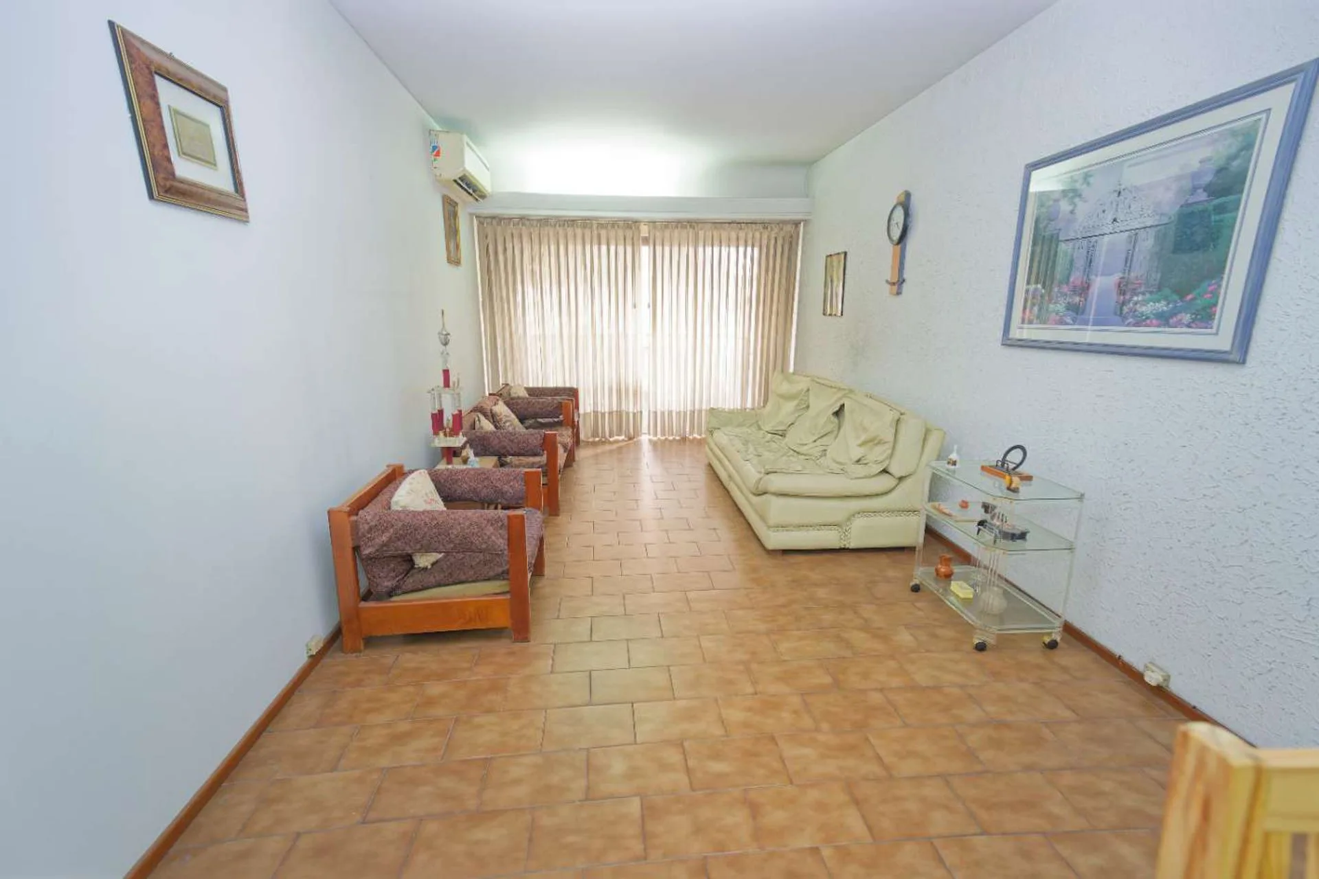 VENTA DE 4 AMBIENTES CON DEPENDENCIA CABALLITO foto 4