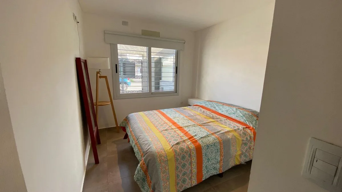 VENTA DEPARTAMENTO 2AMBIENTES PB PADUA foto 2