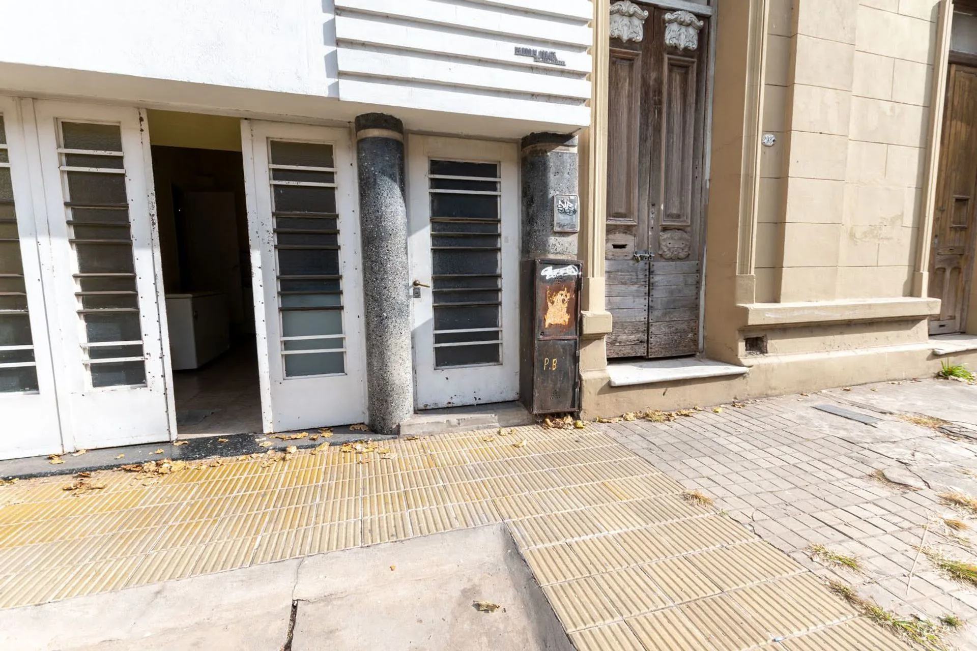 Interno de 2 dormitorios en Constituyentes foto 2