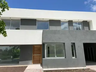 Casa a Estrenar en Fincas de Iraola 2 foto 1