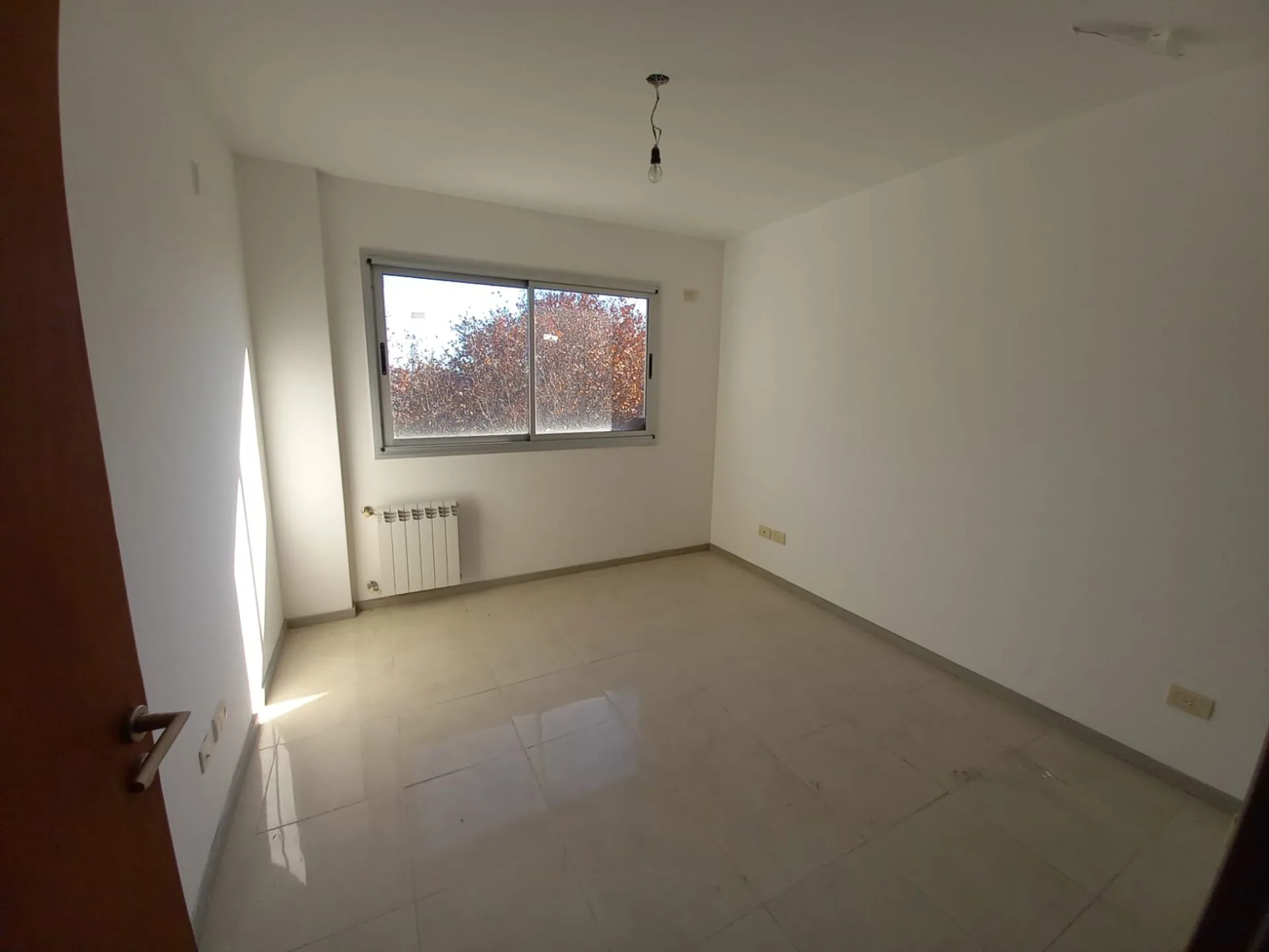 Departamento 3 Ambientes  con cochera  en Venta foto 3