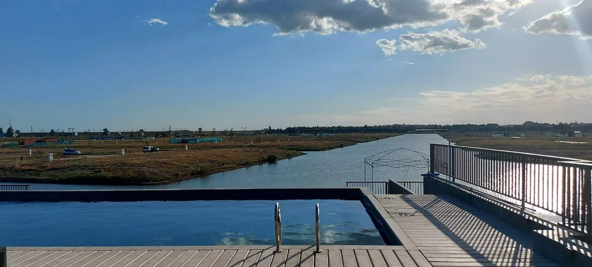 VENTA LOTE EN FUNES LAKES- FINANCIACION foto 3