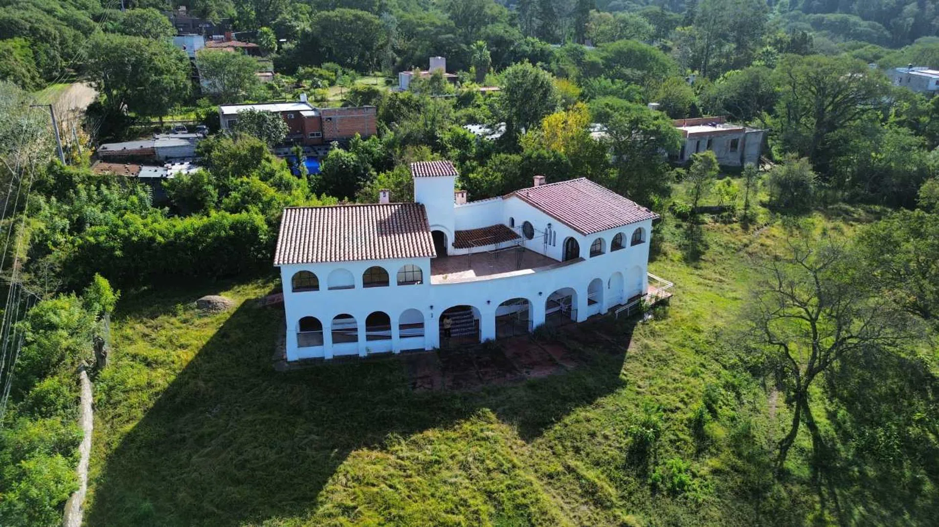 CASONA EN ALQUILER COMERCIAL B° ALTO LA VIÑA foto 2