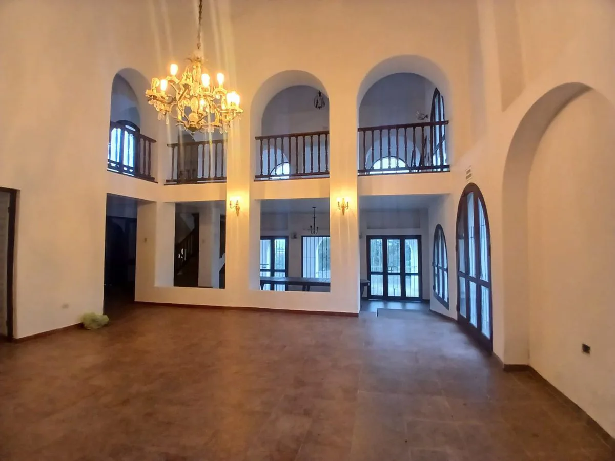 CASONA EN ALQUILER COMERCIAL B° ALTO LA VIÑA foto 5