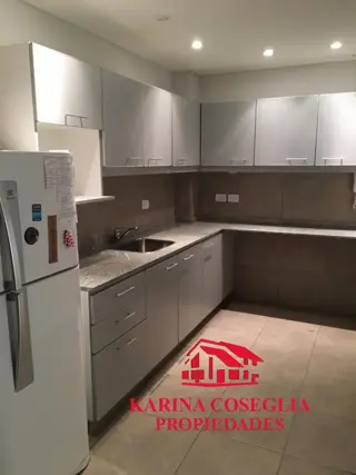 VENTA DE OFICINA EN AGORA III, PILAR foto 5