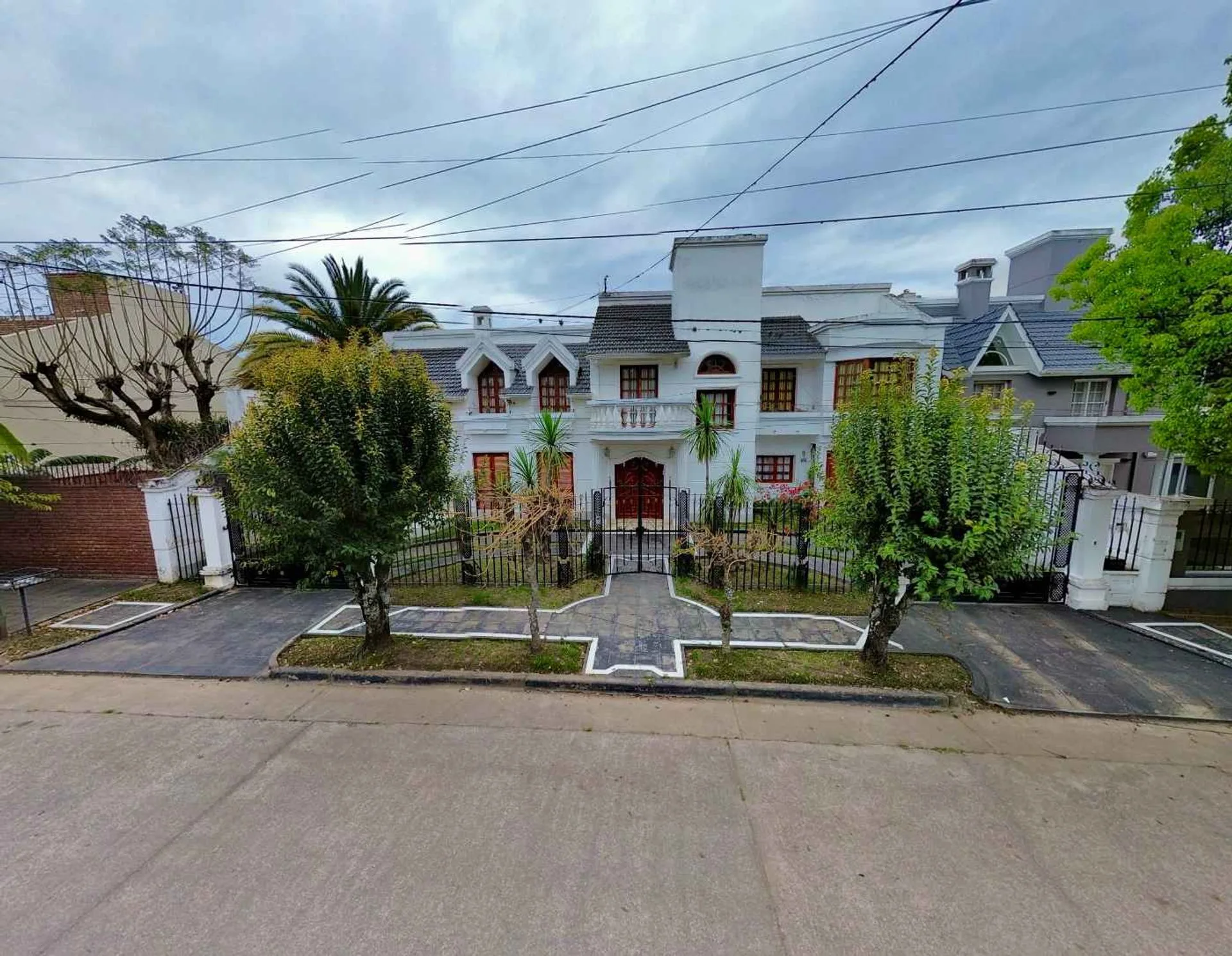 VENTA CASA CIUDAD DE NIEVA 4 DORM foto 2