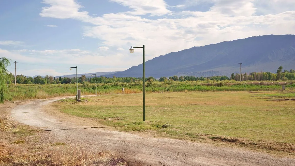 VENTA TERRENO 1100 M2 LOS SAUCES ZONDA foto 3