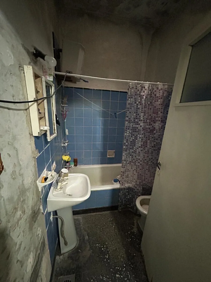 VENTA CASA A RECICLAR-BELLA VISTA foto 4