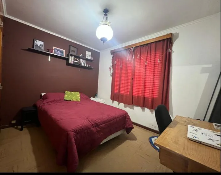 VENTA – CASA 4 DORMITORIOS – Bº MICROCENTRO foto 4