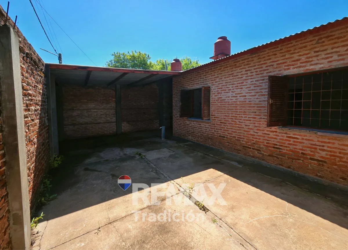 CASA EN VENTA RESISTENCIA 2 DORMITORIOS foto 3