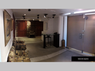 Oficina en Venta en Tribunales 180 m2 + balcón terraza, con cochera - Montevideo 700 foto 3